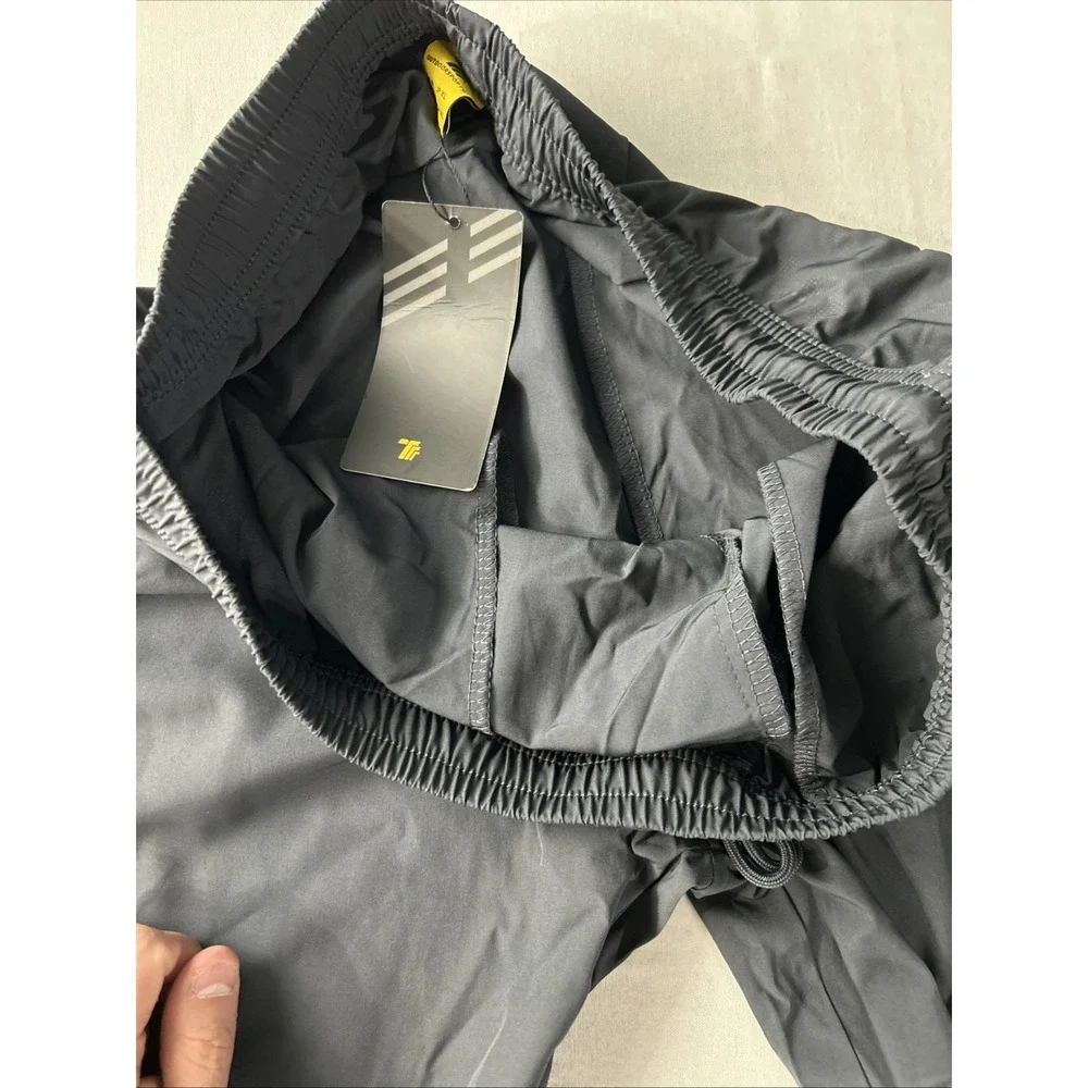 TBY Outdoorsports lightweight windbreaker
